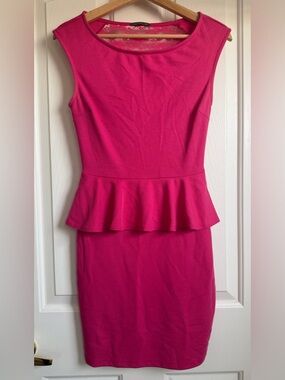 Soprano Hot Pink Peplum Lace Back Midi Dress - Size S